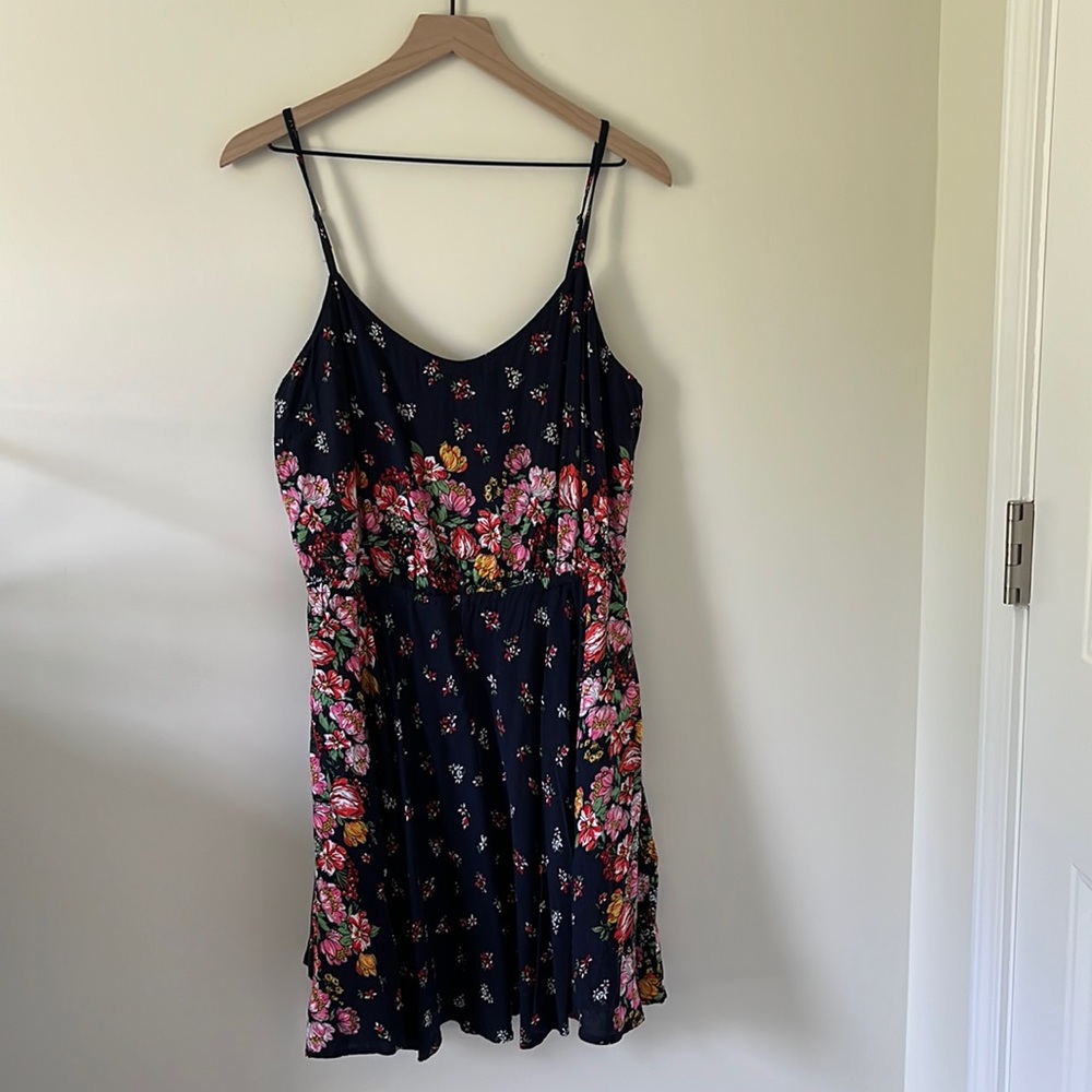 Aeropostal floral dress - Picture 2 of 4